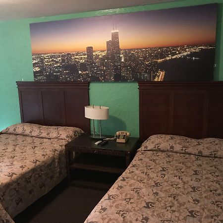 Fiesta Motel Pontiac Εξωτερικό φωτογραφία